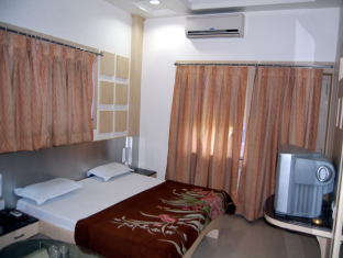 Hotel Meera Chittorgarh Exterior photo